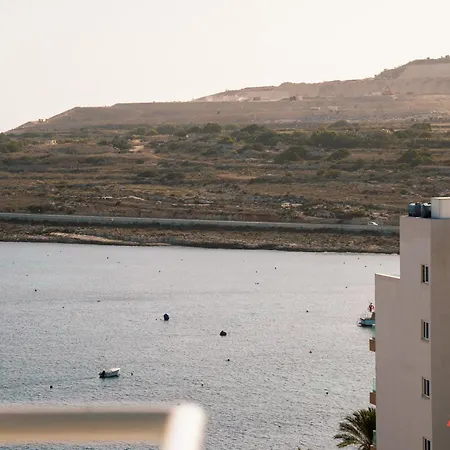 Stylish Duplex Retreat شقة *