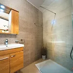 Apartment Stylish 2br Duplex Retreat In St. Paul's Bay