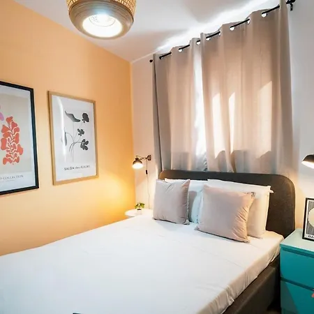 Stylish 2br Duplex Retreat In *