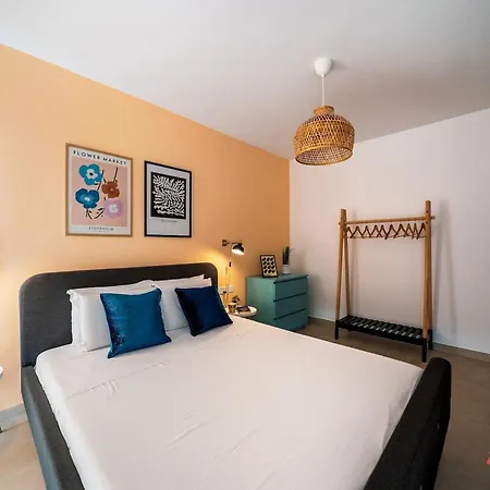 Stylish 2br Duplex Retreat In St. Paul's Bay